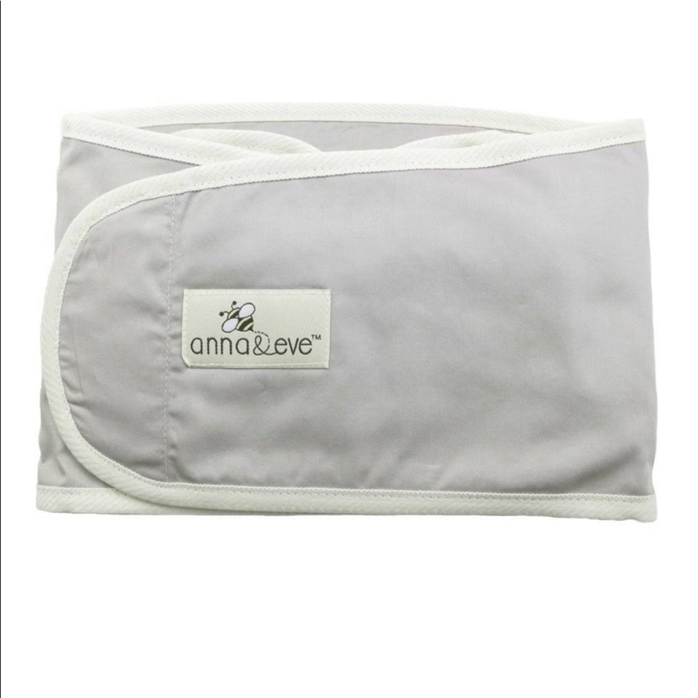EUC Anna & Eve swaddle strap